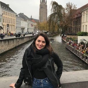 Meet your Posher, Marine